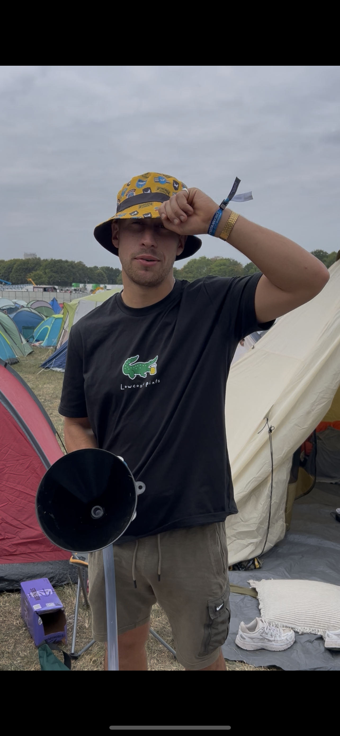 Lowcost pints tee